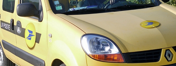 Voiture de La Poste